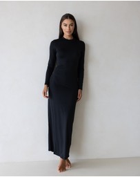 Mod Squad - Luxe Low Neck Dress Base Layer