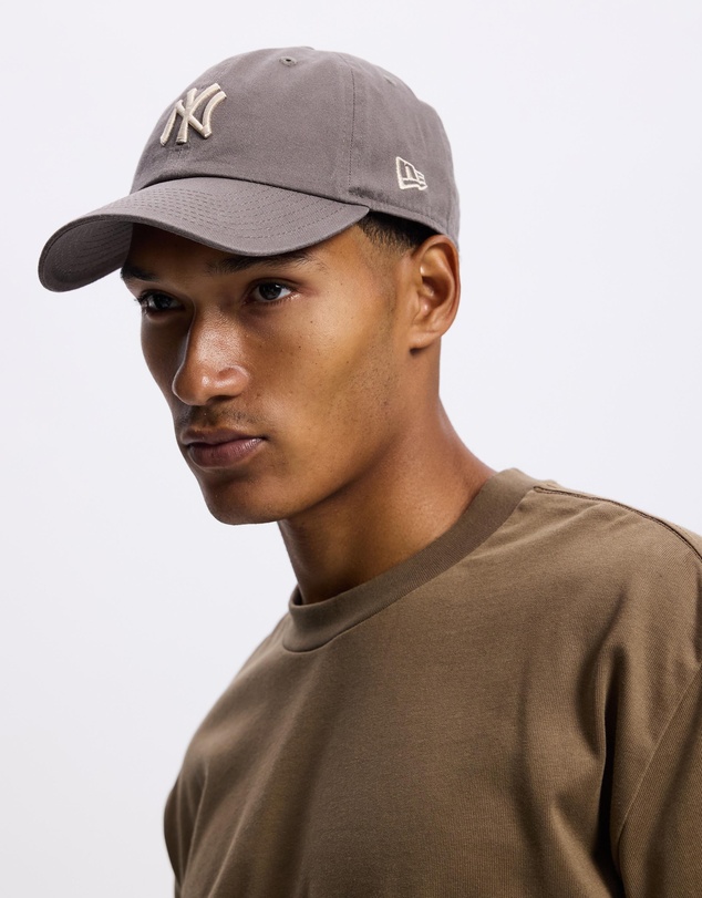 New Era - Casual Classic New York Yankees Cap