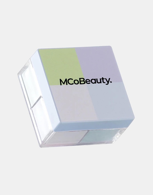MCoBeauty - Correcting Quad Loose Powder - Light/Medium