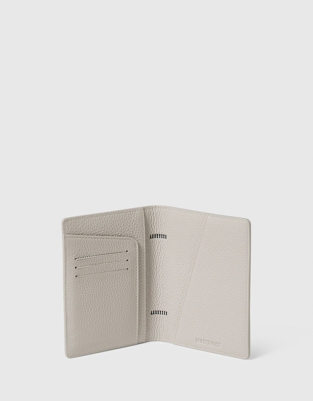 Kinnon - Earle Passport Holder