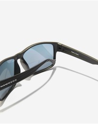 Hawkers Co - HAWKERS - Black Ruby FASTER RAW CARBON FIBER Sunglasses for Men and Women UV400
