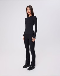 Upstate - Air Sculpt Long Sleeve Top - Black