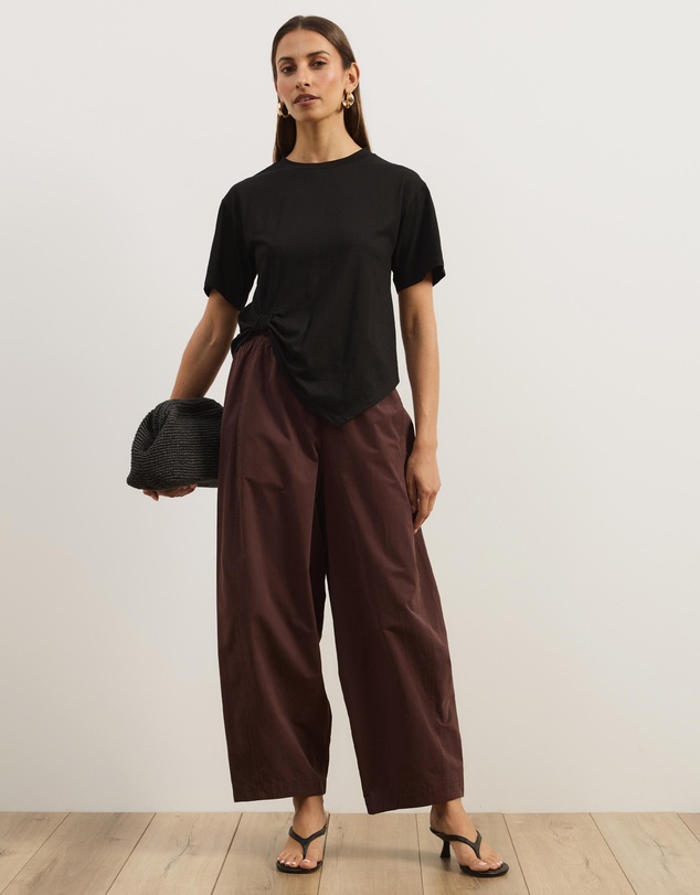 Atmos&Here - Lorrie Twist Waist T-Shirt