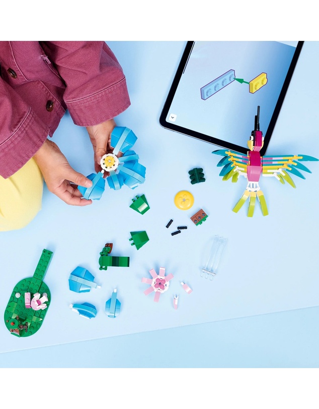 LEGO - 31384 Wild Animals: Colorful Hummingbird