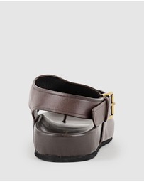 Edward Meller - TAMRYN Crossover Sandal with Toe Thong