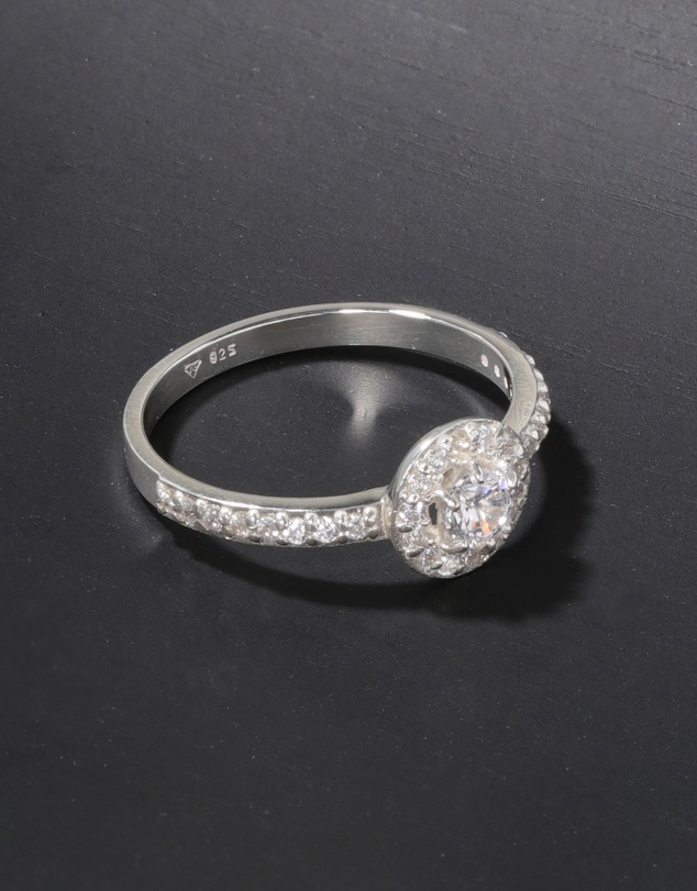 Elli Jewelry - Zirconia Solitaire Engagement Ring in 925 Silver
