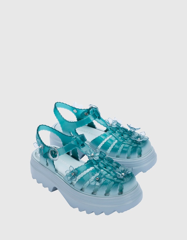 Melissa - Melissa Possession Platform + Susan Fang