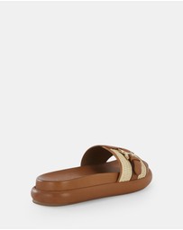 Miss Sofie - Lawson Flats