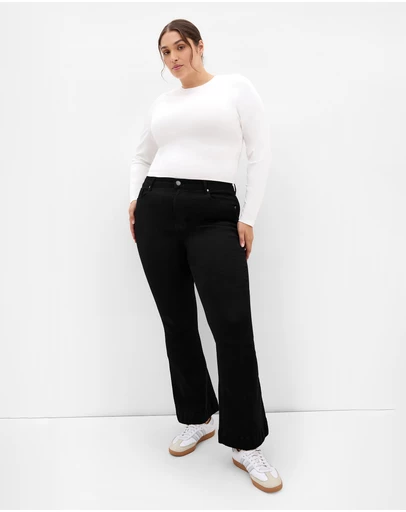 City Chic - Plus size Asha Fit Jasmin Short Flare Leg Jean - black