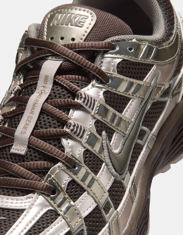 Nike - P-6000 Metallic - Women's