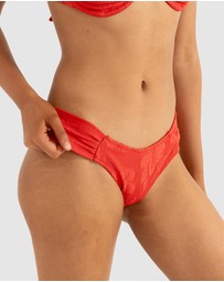 Rhythm - Leilani Soft Side Holiday Pants
