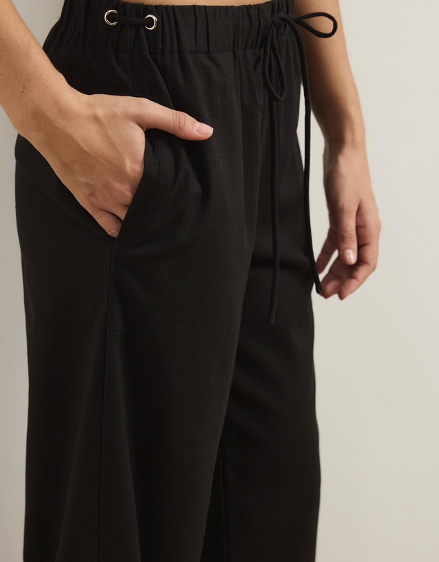 Atmos&Here - Celina Linen Blend Pants with Updated Waistband Detail