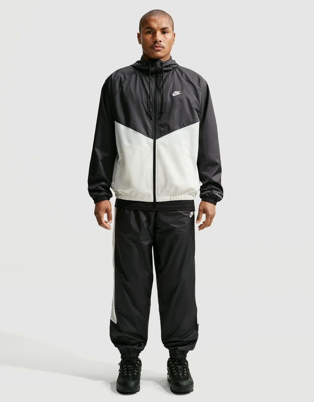 Nike - Windrunner Lined Jacket