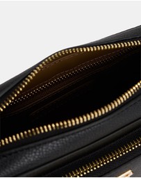 Tommy Hilfiger - Icon Camera Bag