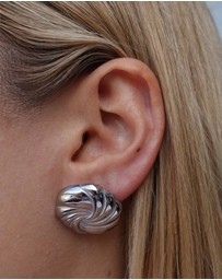 Izoa - Swirl Stud Earrings