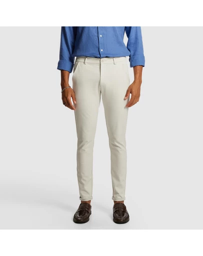 yd. - Energy Hyper Stretch Skinny Chino