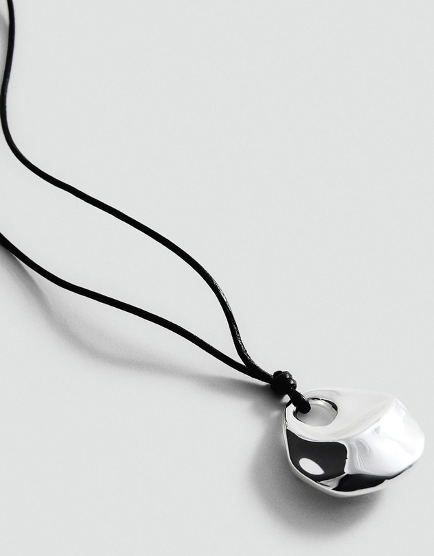 M.N.G - Elsa Necklace