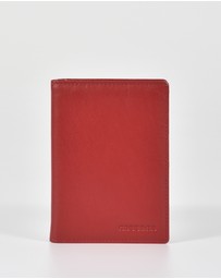 Cobb & Co - Lyon Leather RFID Passport Card Holder