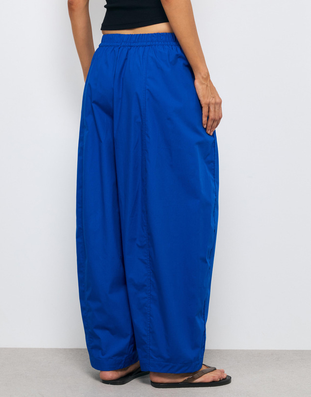 AERE - Organic Cotton Barrel Leg Pants
