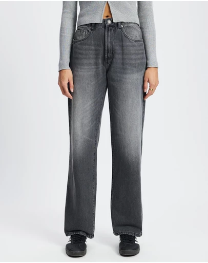 Cotton On - Curvy 91 Straight Jeans