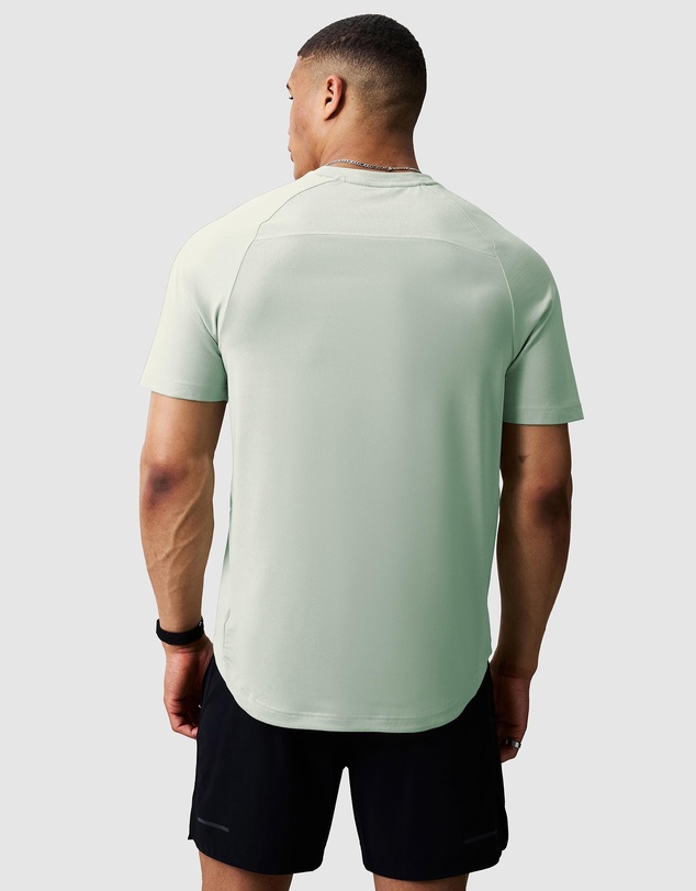 Canterbury - Everest Dart Tech T-Shirt
