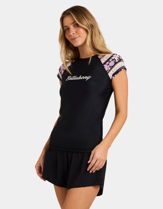 Billabong - Womens Forevermore Short Sleeve Rashguard