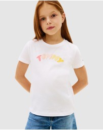 Tommy Hilfiger - Girls Textured Logo Jersey Crew Neck T-Shirt - Teens