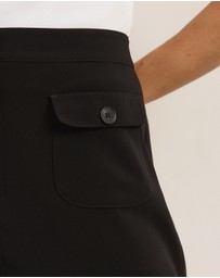 Atmos&Here - Vaila Patch Pocket Mini Skirt
