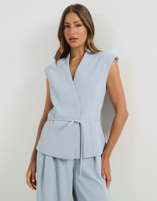 Atmos&Here - Marnie Sleeveless Blazer With Extended Shoulder