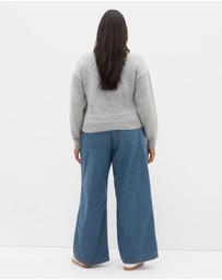 City Chic - Soho Crew Knit Jumper