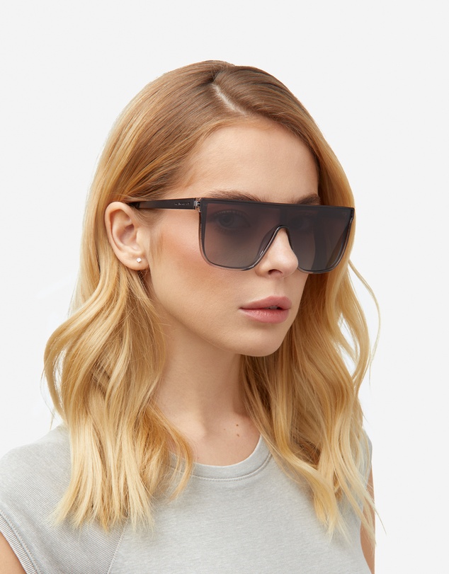 Hawkers Co - HAWKERS Sunglasses for Men and Women - Protection UV400 WEED Model - Mask Sunglasses