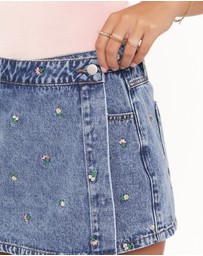Petal & Pup - Evanna Denim Skort - Embroidery Medium Wash