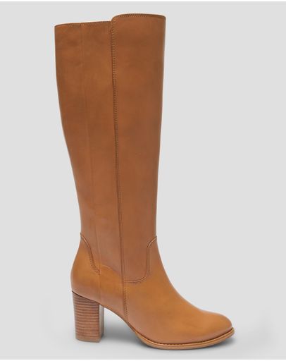 TAN GLOVE