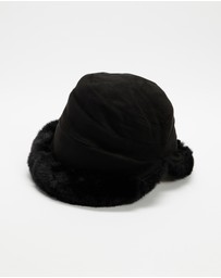 Mossée - Nina Fluffy Winter Fleece Bucket Hat
