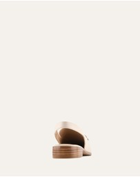 Jo Mercer - Rana Casual Flats