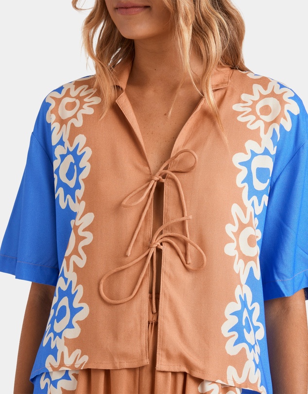 Billabong - Womens Trippin Dippin Short Sleeve Shirt
