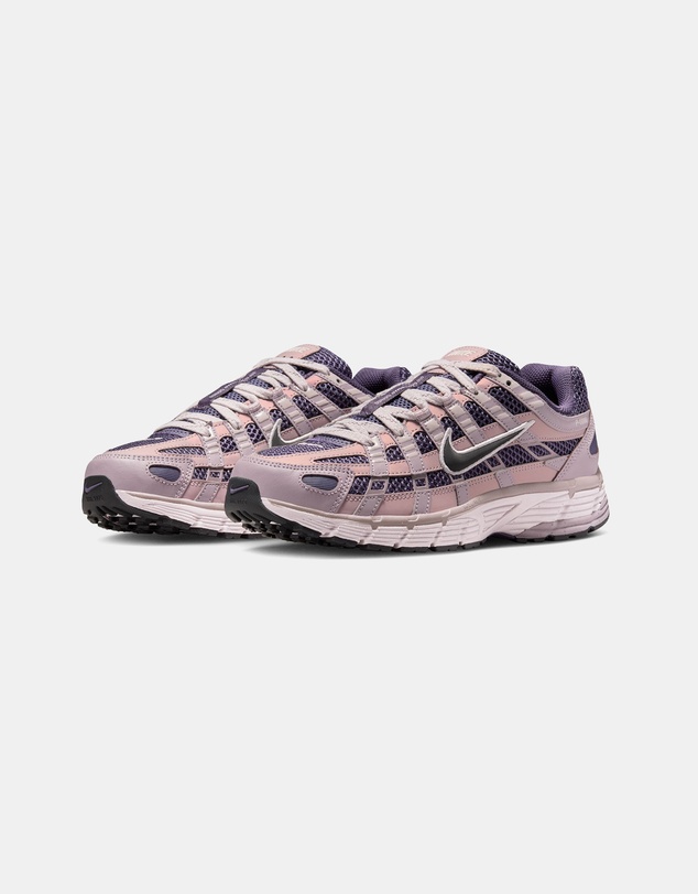 Nike - P-6000 SE - Women's