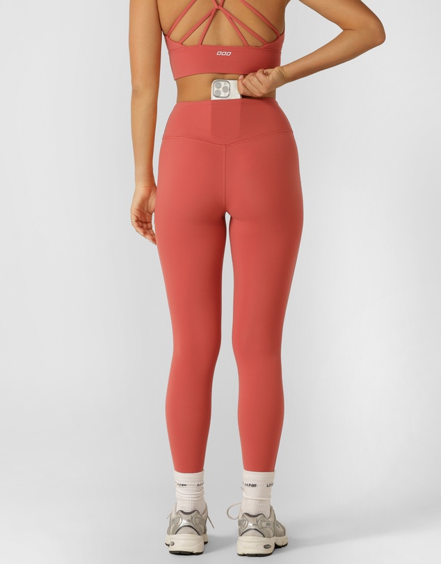 Lorna Jane - Lotus No Chafe Phone Pocket Ankle Biter Leggings