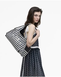 Marc Jacobs - The Belted Sack