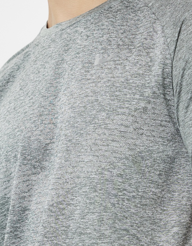 Nike - Stride DriFIT ADV ShortSleeve Running Top