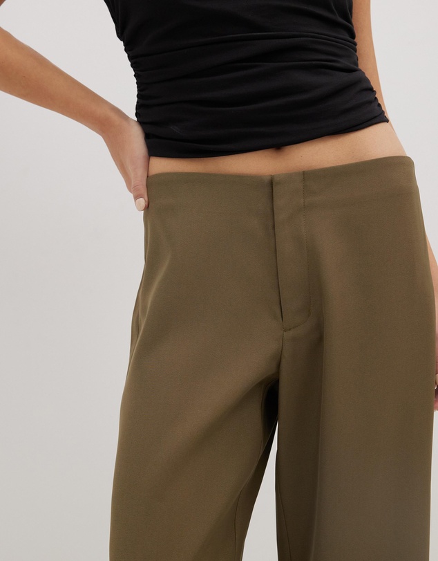 Dazie - Glow Up Low Rise Tailored Pants