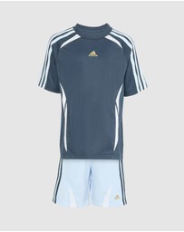 adidas Originals - Teamgeist Loose Shorts and Tee Set - Kids-Teens