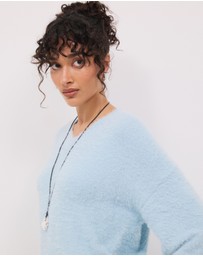 Calli - Rae V-Neck Fluffy Knit Oversized Jumper