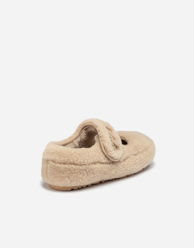 Ozwear Connection Uggs - UGG Shearling Mary Jane