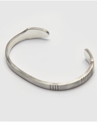 Buck Palmer - Arrow Cuff