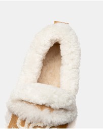 EVERAU - Australian Shepherd Ugg Rilee Platform Loafer Cow Suede Upper House Shoes
