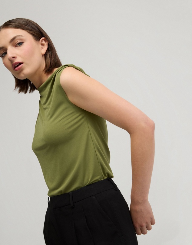 Oxford - Nova Twist Shoulder Top