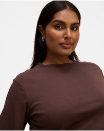 Forever New Curve - Saskia Curve Boxy T-shirt