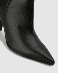 Betts - Wider Fit Dixie Knee-High Boots