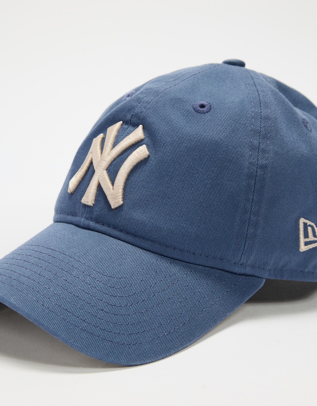 New Era - ICONIC EXCLUSIVE - 9TWENTY Cs New York Yankees Cap